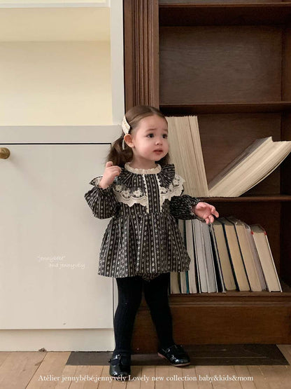 長袖ロンパース 長袖ロンパース スカート付き レースデザイン ベビーファッション【mh0011528】