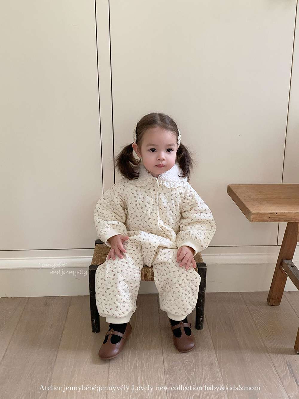 アウタージャンプスーツ 長袖ロンパース キルティング 小花柄 フリル襟 カバーオール 暖かい 防寒着【mh0011529】