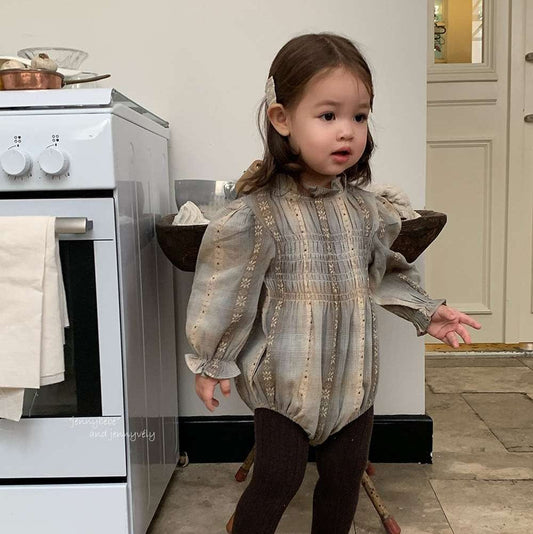 長袖ロンパース 長袖ロンパース スモック刺繍柄 シャーリングネック ギャザー切替 ボディスーツ【mh0011536】