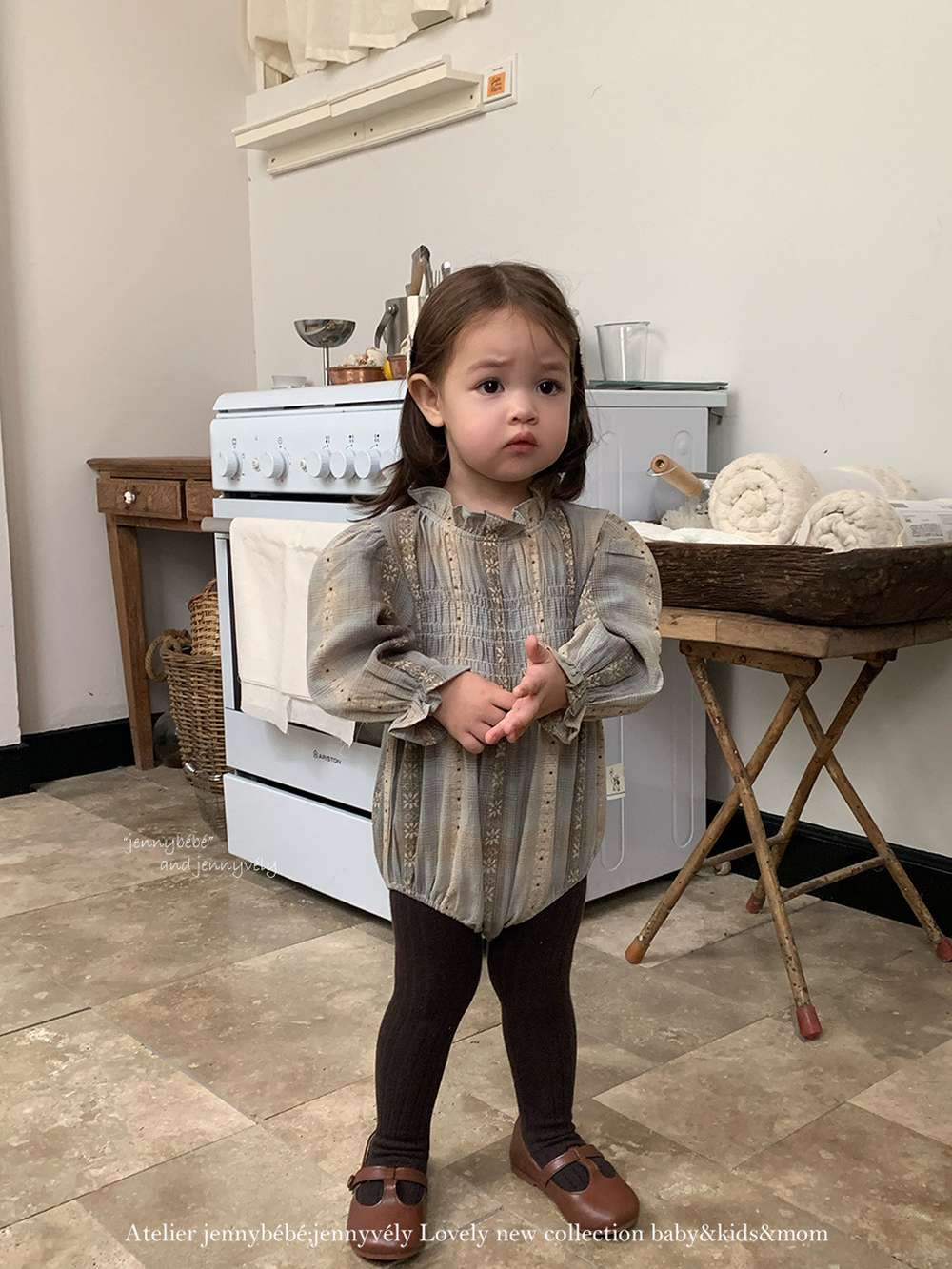 長袖ロンパース 長袖ロンパース スモック刺繍柄 シャーリングネック ギャザー切替 ボディスーツ【mh0011536】