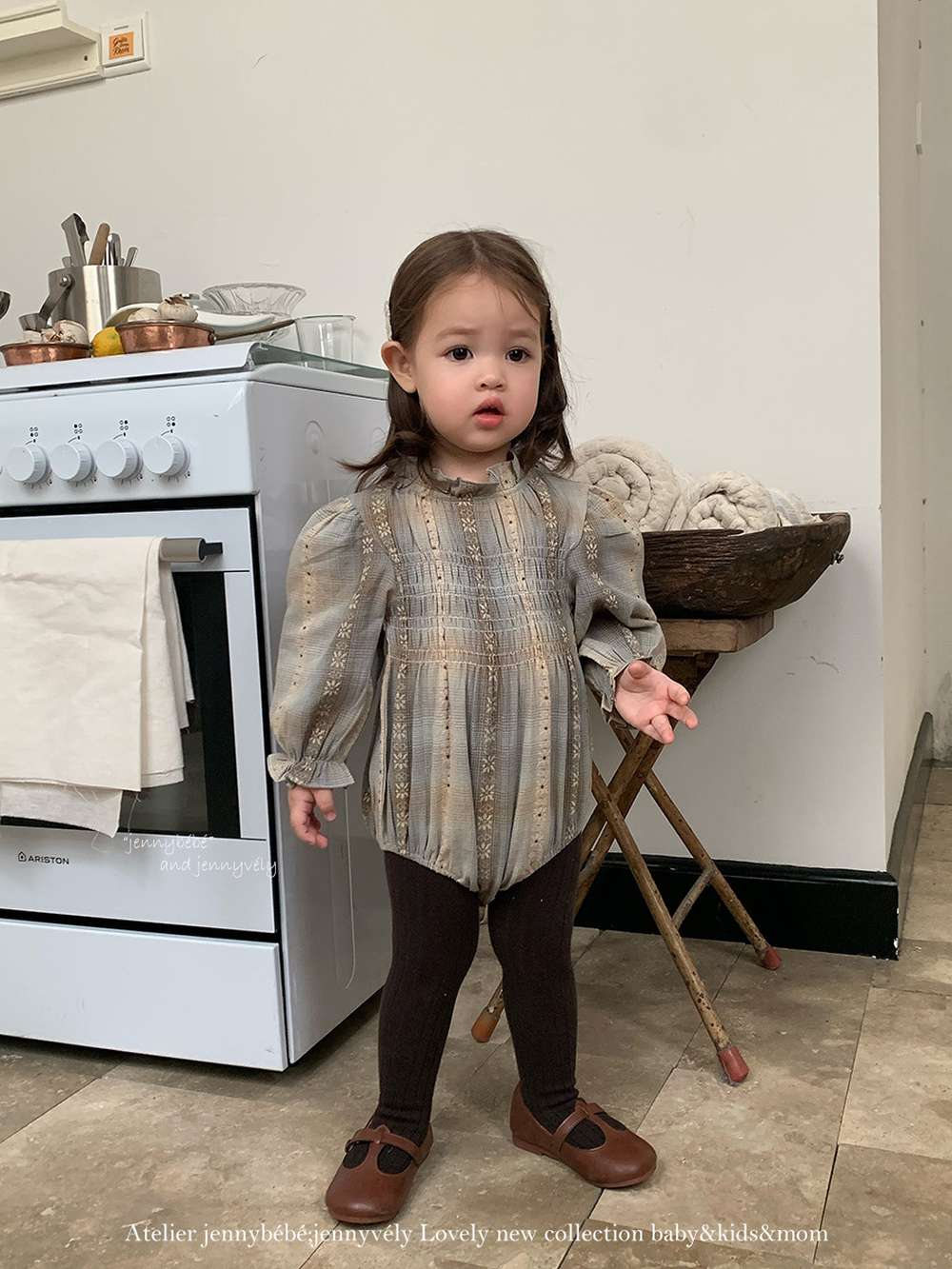 長袖ロンパース 長袖ロンパース スモック刺繍柄 シャーリングネック ギャザー切替 ボディスーツ【mh0011536】