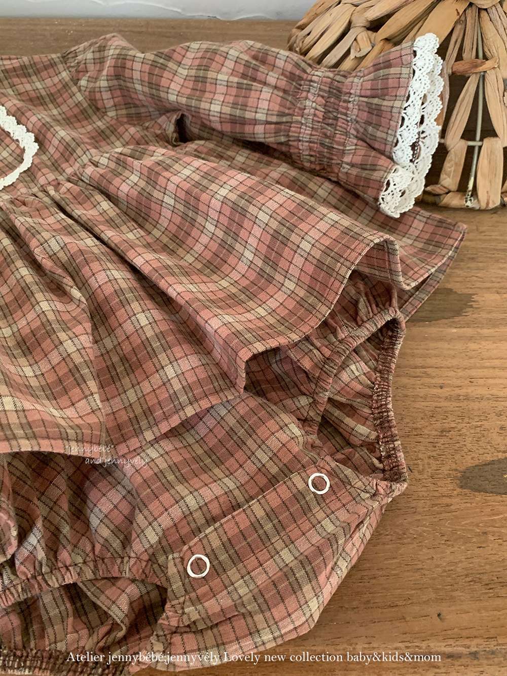 長袖ロンパース 長袖ロンパース チェック柄 レースフリル ブラウス風トップス ブルマ ボディスーツ【mh0011537】