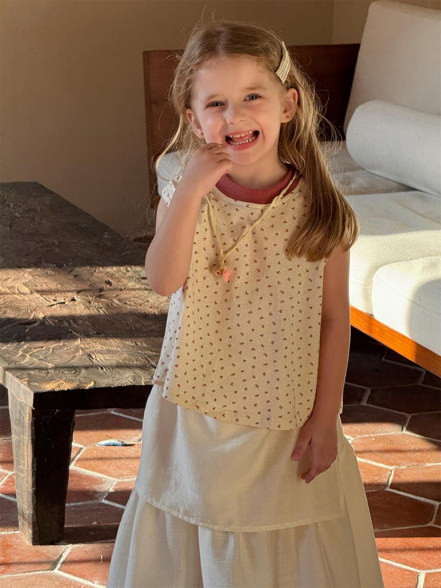 タンクトップ・キャミソール・ノースリーブトップス 花柄プリントノースリーブブラウス【mh0010244】