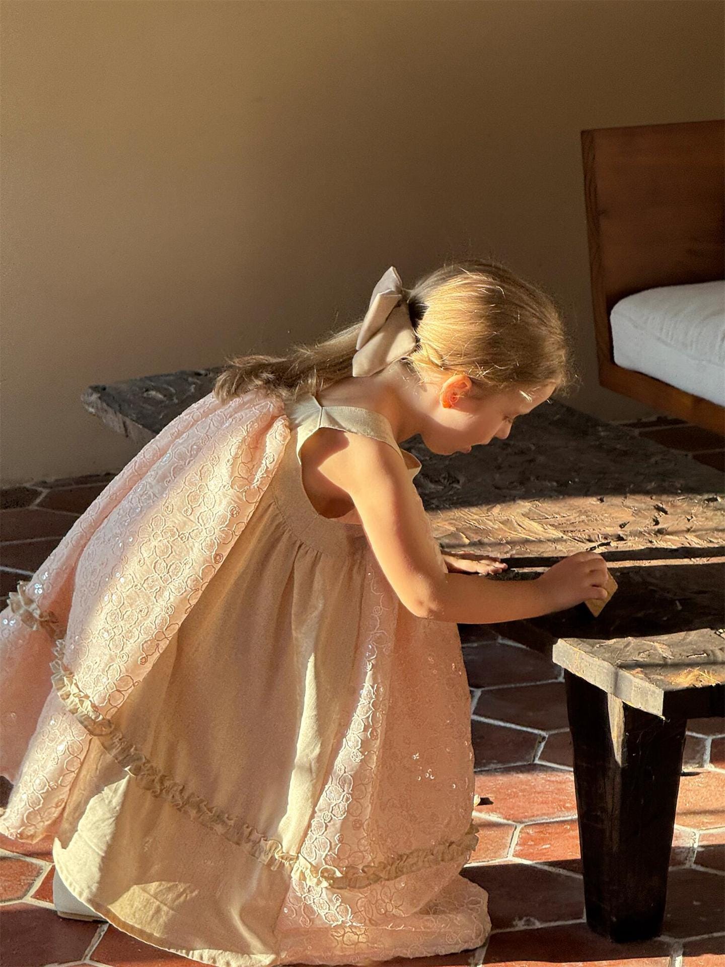 ノースリーブワンピース 刺繍レーススパンコールスクエアネックノースリーブワンピース【mh0010247】