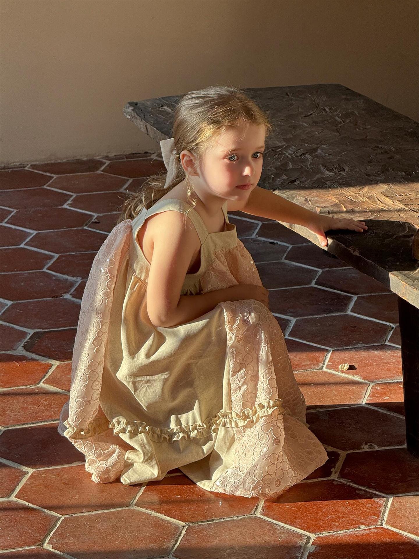 ノースリーブワンピース 刺繍レーススパンコールスクエアネックノースリーブワンピース【mh0010247】