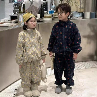 長袖セットアップ キッズセットアップ 2点セット フラワー花柄プリントフリースジップアップ長袖スウェットジャケット+ロングルーズパンツ 2カラー【mh0007574】