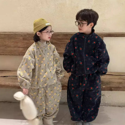 長袖セットアップ キッズセットアップ 2点セット フラワー花柄プリントフリースジップアップ長袖スウェットジャケット+ロングルーズパンツ 2カラー【mh0007574】