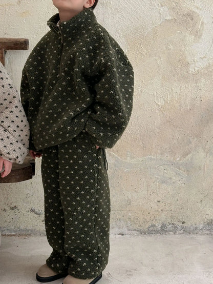 長袖セットアップ キッズセットアップ 2点セット プリントボアフリースハーフジップ長袖トップス+ロングパンツ 2カラー【mh0007592】