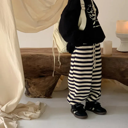 長袖セットアップ キッズトップス/パンツ レターロゴプリントフーディパーカー/ボーダー裏フリースロングスウェットパンツ 2カラー【mh0007478】