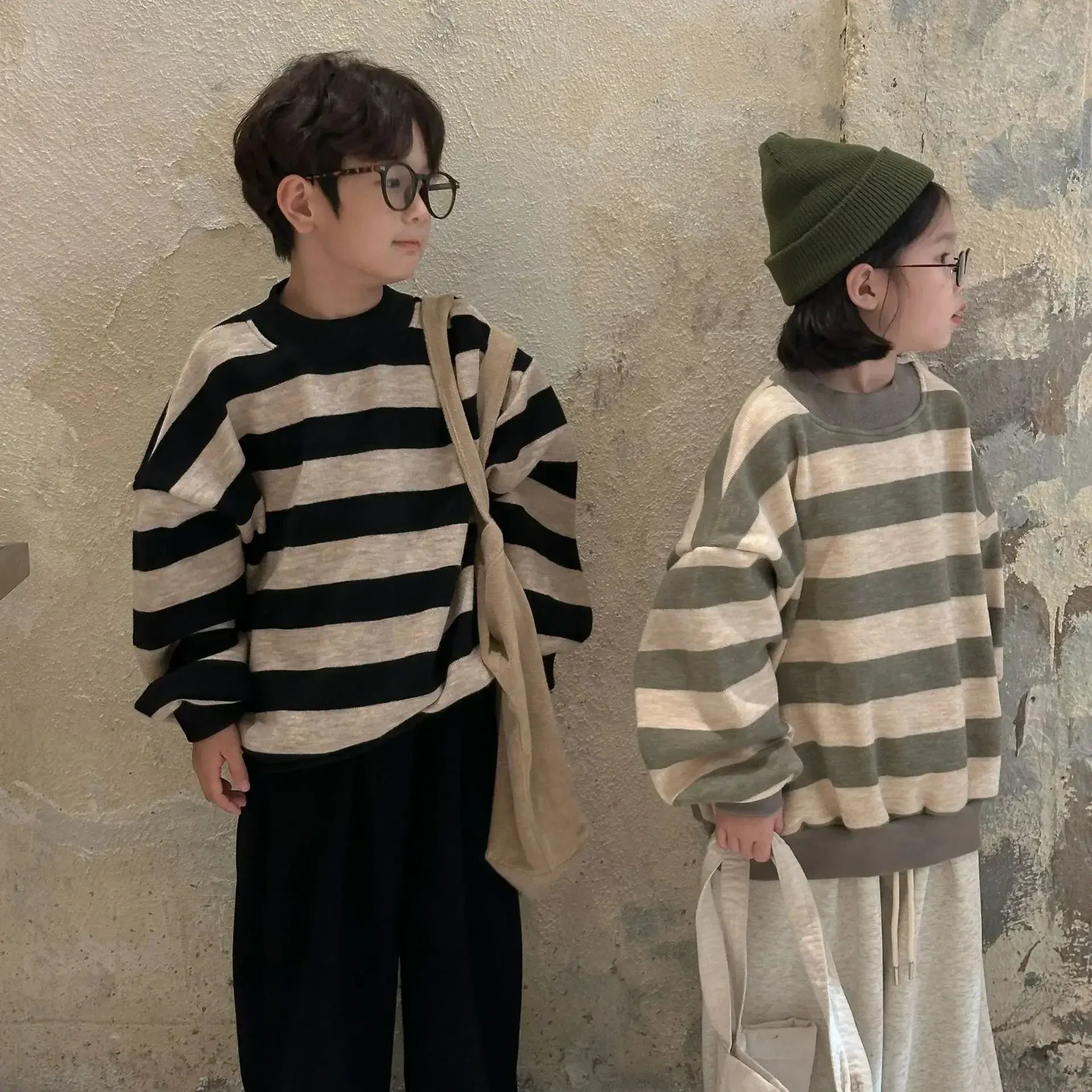 トレーナー・フーディ キッズトップス 太ボーダードロップショルダー裏フリース長袖スウェットシャツ 2カラー【mh0007579】