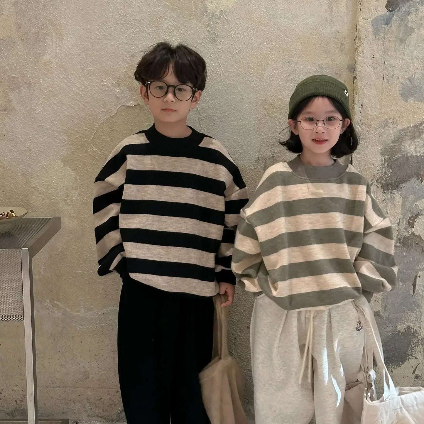 トレーナー・フーディ キッズトップス 太ボーダードロップショルダー裏フリース長袖スウェットシャツ 2カラー【mh0007579】