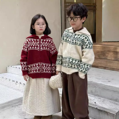 ショートコート・ジャケット・ジャンパー キッズジャケット 幾何学チロリアンジップアップ襟付きニットジャケット 2カラー【mh0007600】