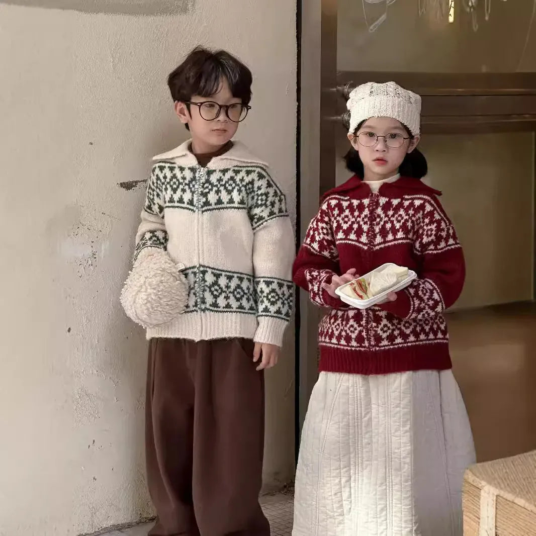 ショートコート・ジャケット・ジャンパー キッズジャケット 幾何学チロリアンジップアップ襟付きニットジャケット 2カラー【mh0007600】