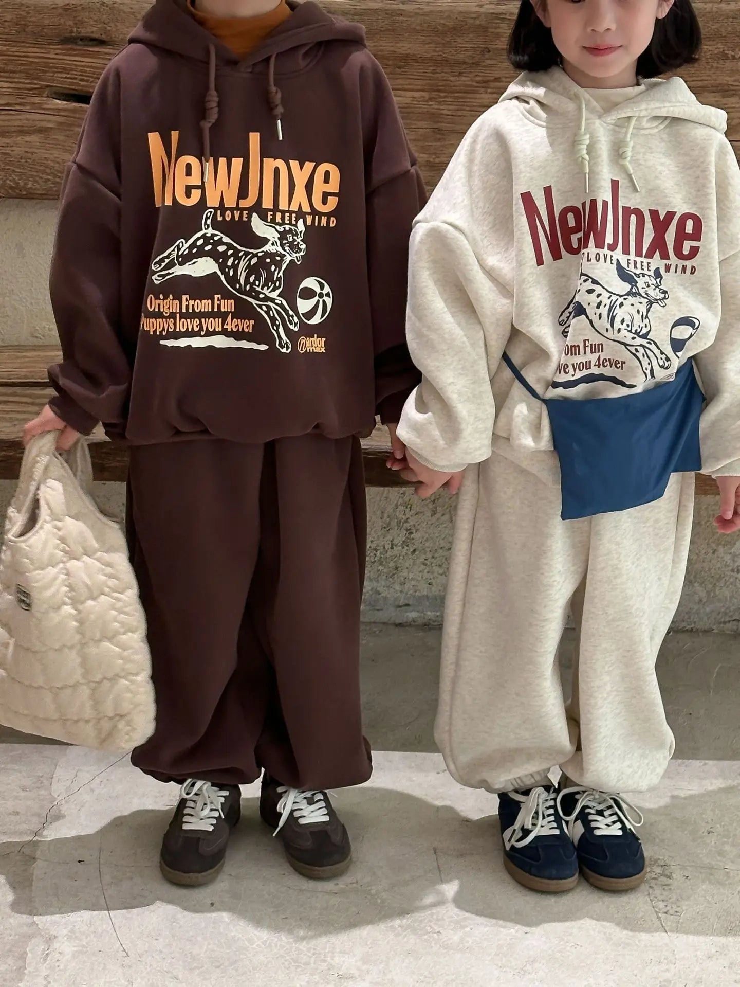 長袖セットアップ キッズセットアップ 2点セット ドッグ犬ロゴプリント長袖スウェットシャツ+ロングスウェットパンツ【mh0008242】