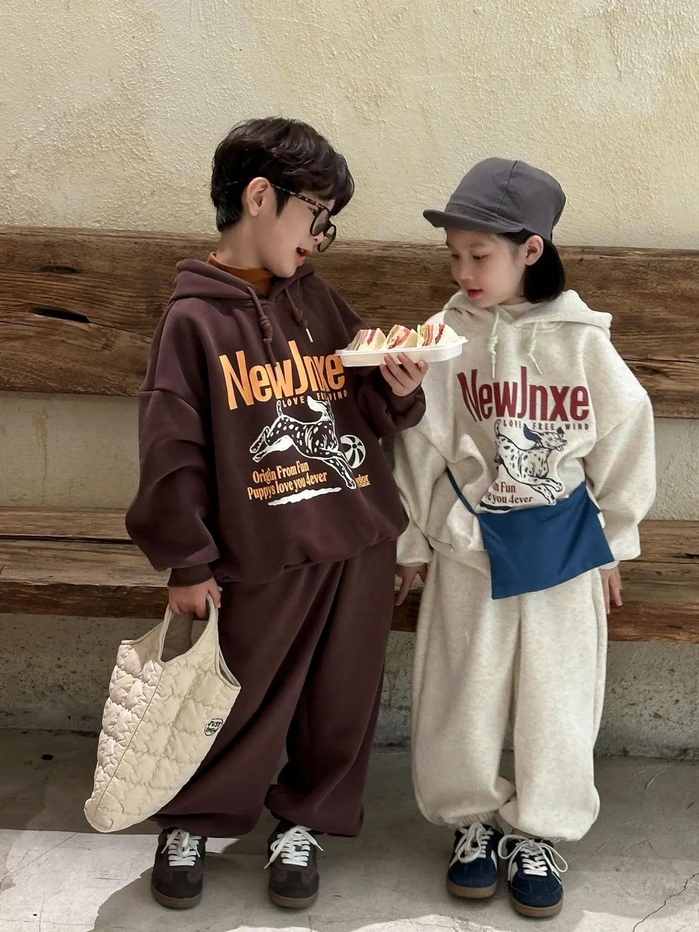 長袖セットアップ キッズセットアップ 2点セット ドッグ犬ロゴプリント長袖スウェットシャツ+ロングスウェットパンツ【mh0008242】