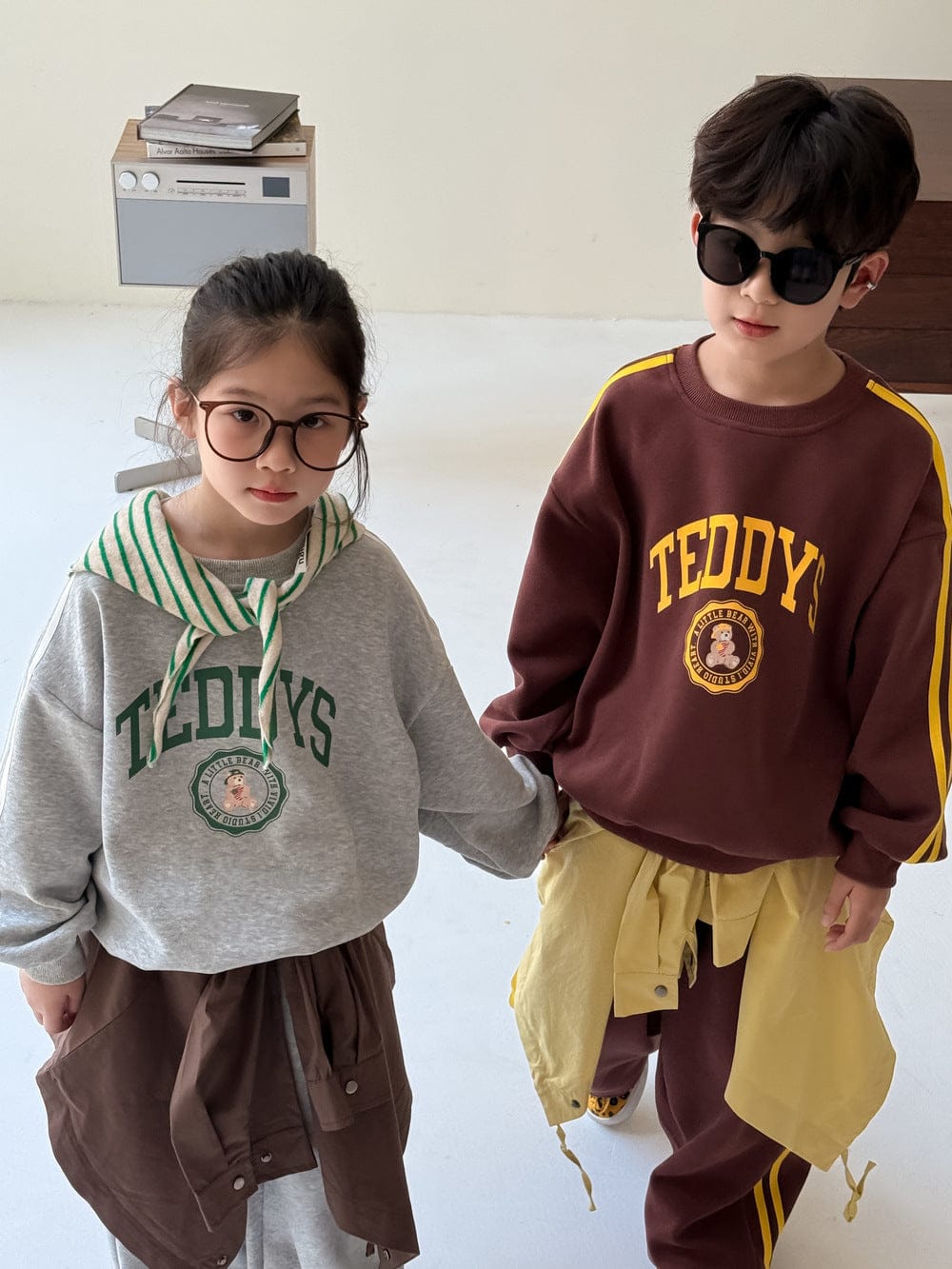 長袖セットアップ カレッジロゴサイドラインスウェットシャツ+スウェットパンツセットアップ 2点セット【mh0010941】