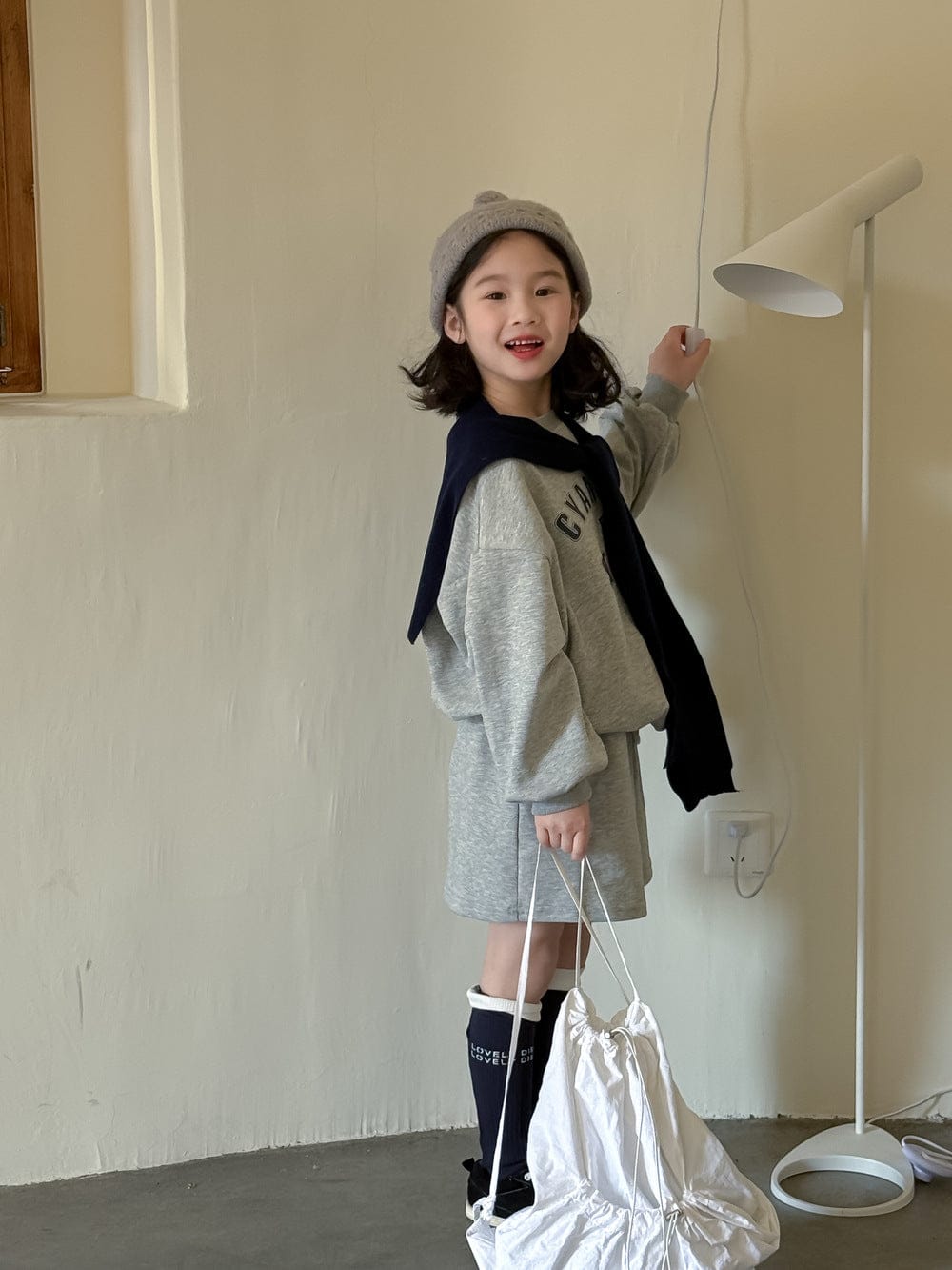 長袖セットアップ ロゴスウェットトップス ミニスカートセットアップ 2点セット【mh0010957】