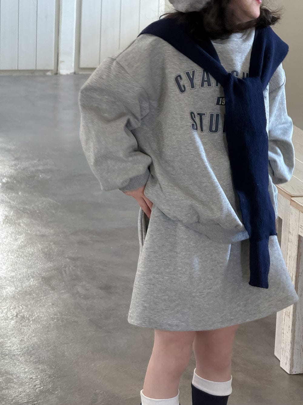 長袖セットアップ ロゴスウェットトップス ミニスカートセットアップ 2点セット【mh0010957】