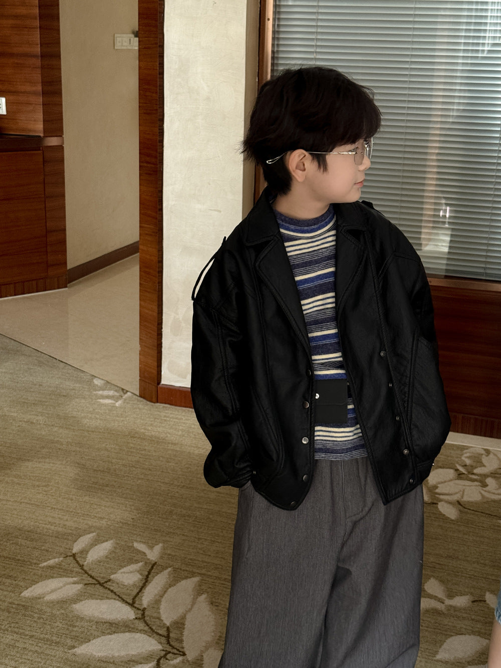 ショートコート・ジャケット・ジャンパー Black / 90cm フェイクレザージャケット キッズ  厚手 ラペル モード ライダース【mh0011668】