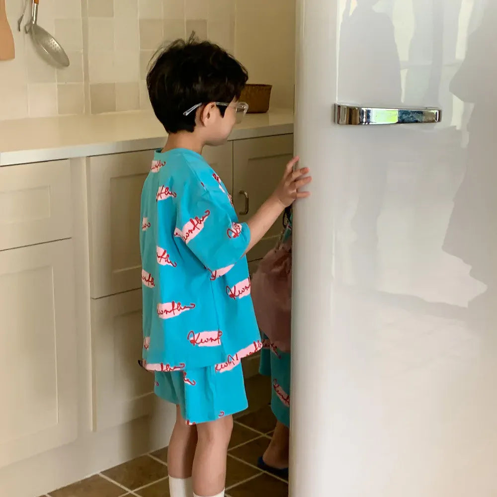 半袖セットアップ blue boy set / 2T 90cm キッズセットアップ 2点セット/ワンピース ボーイズ半袖Tシャツ+ショートパンツ/ガールズノースリーブワンピース レターロゴプリント 2カラー リンクコーデ 兄弟姉妹 お揃いコーデ【mh0006205】