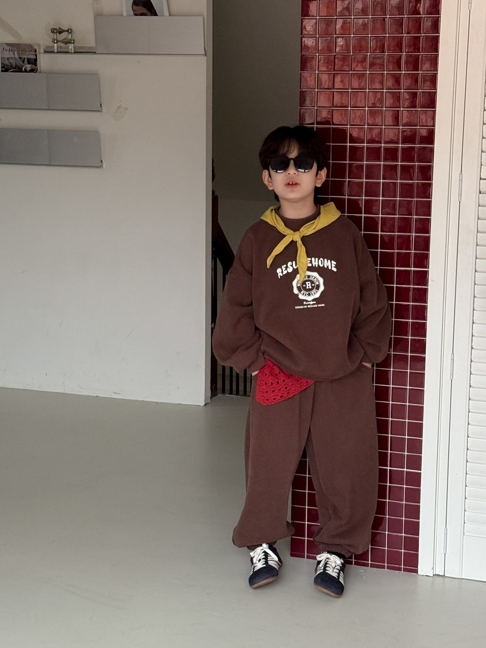 長袖セットアップ Dark Brown / 90cm セットアップ キッズ 裏起毛 ロゴ 厚手 スウェット カジュアル ルーズフィット【mh0011670】