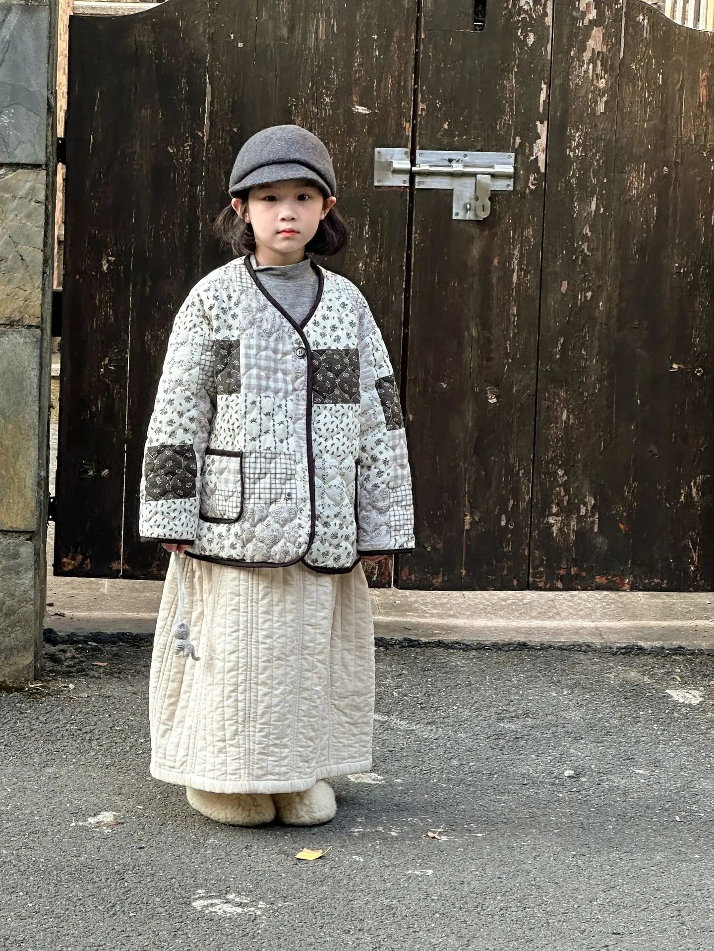 ショートコート・ジャケット・ジャンパー キッズアウター フラワープリントパッチワークノーカラーキルティングジャケットコート【mh0007596】
