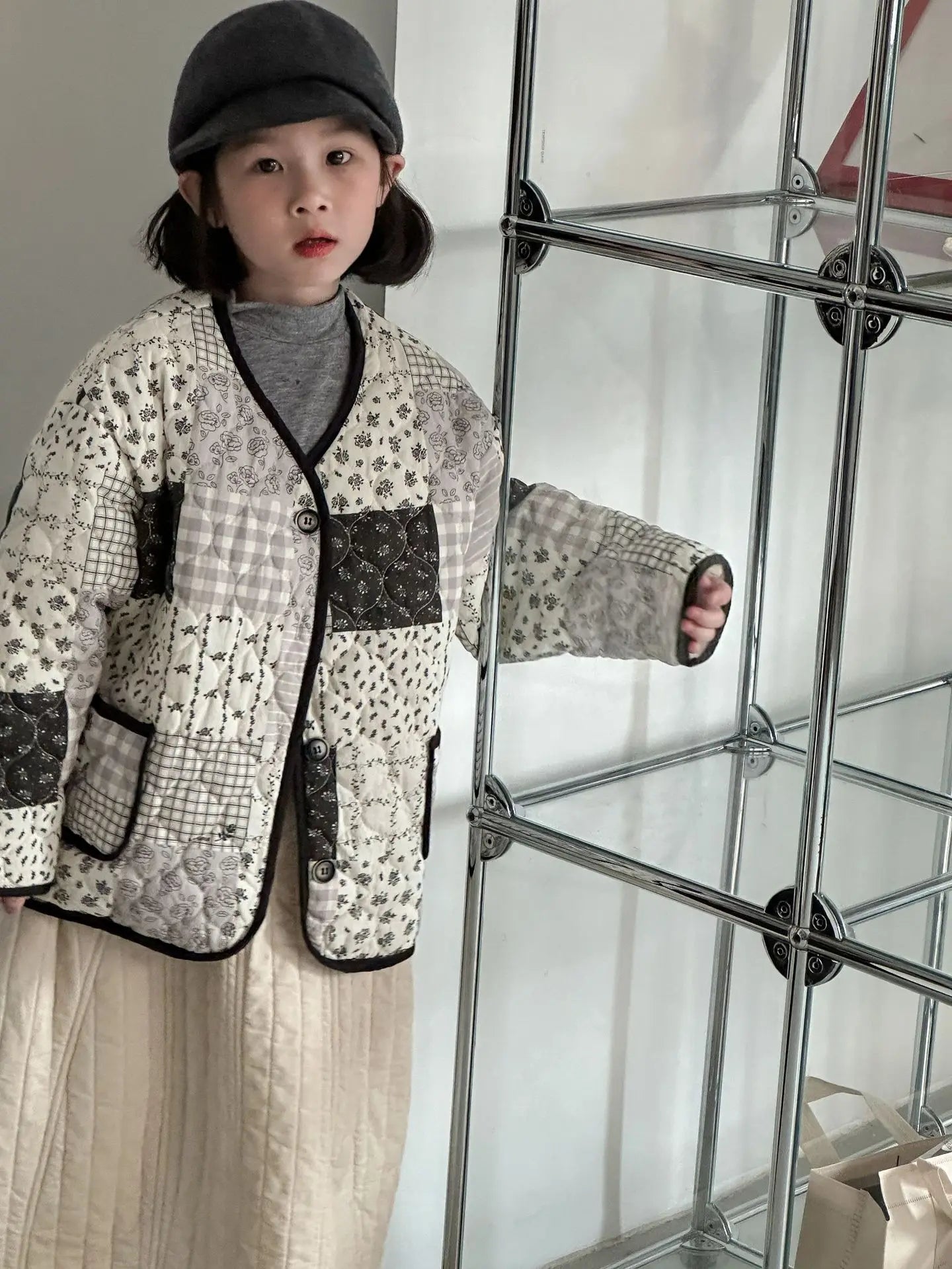 ショートコート・ジャケット・ジャンパー キッズアウター フラワープリントパッチワークノーカラーキルティングジャケットコート【mh0007596】