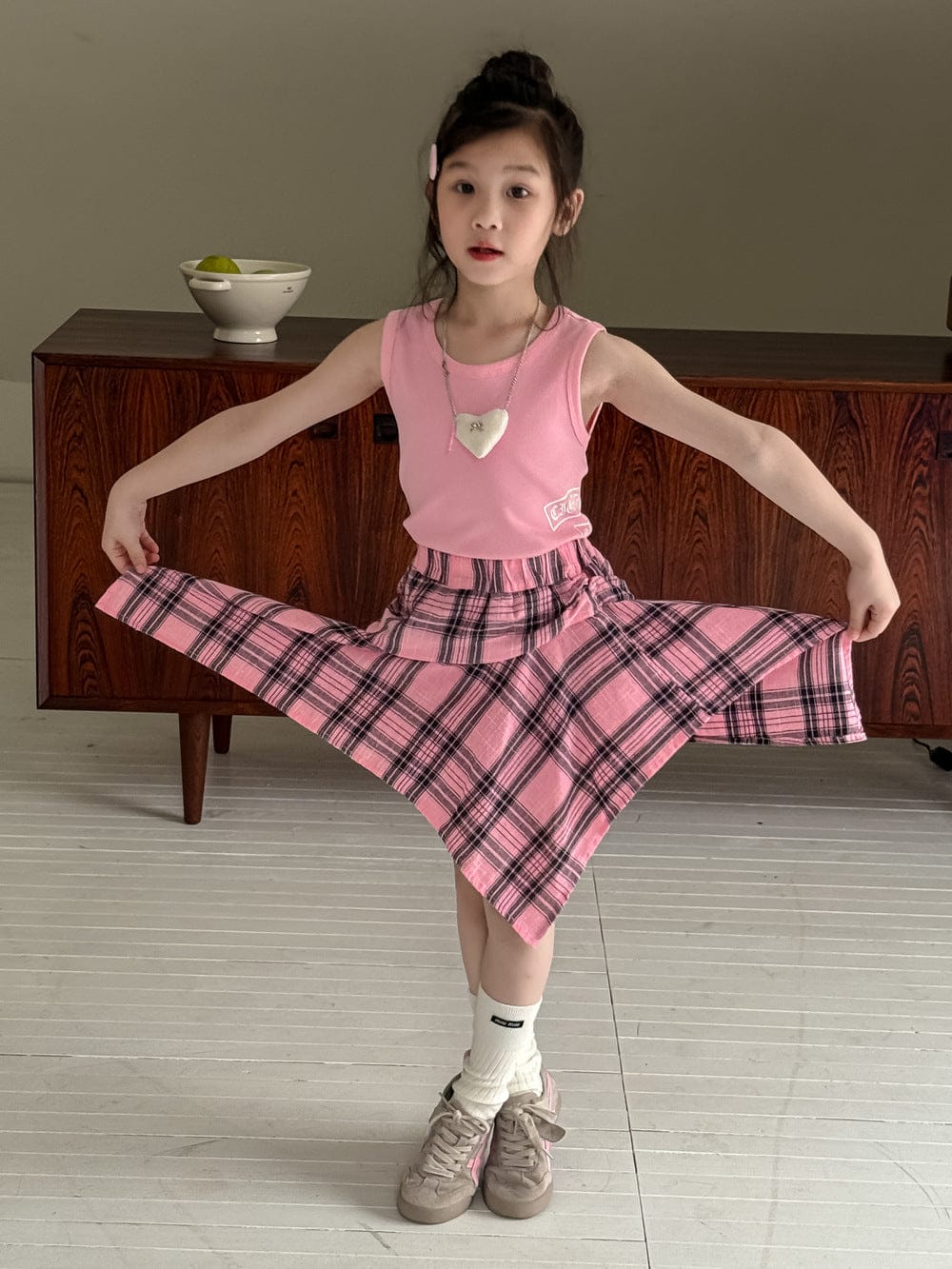 ノースリーブセットアップ レターロゴプリントタンクトップ/チェックアシメスカート【mh0010057】