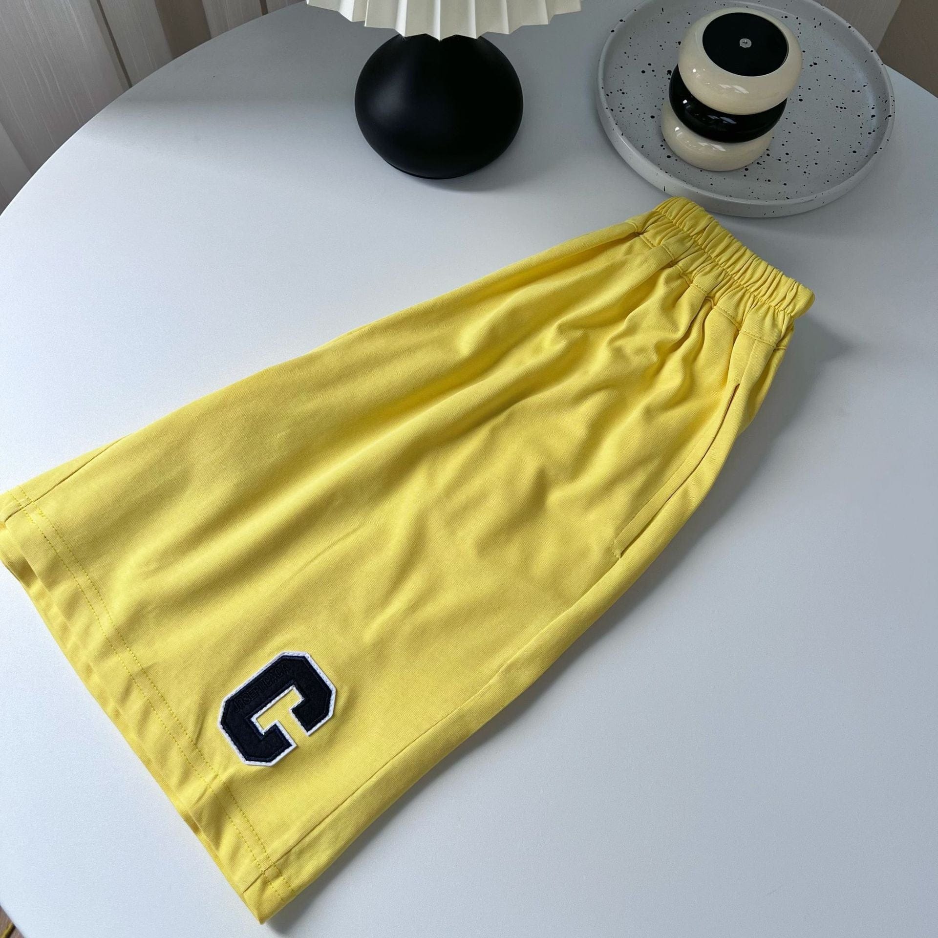 ロングパンツ・スウェットパンツ レターロゴアップリケワイドルーズクロップドパンツ【mh0010069】