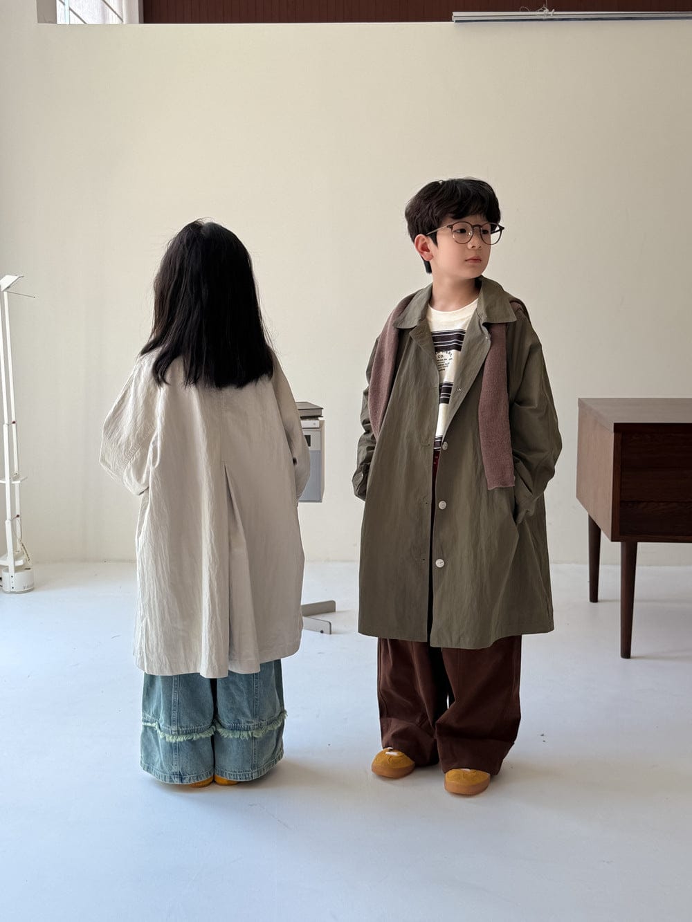 ロングコート 肩袖切り替えミドル丈ジャケット トレンチ風ルーズフィットロングコート【mh0010766】