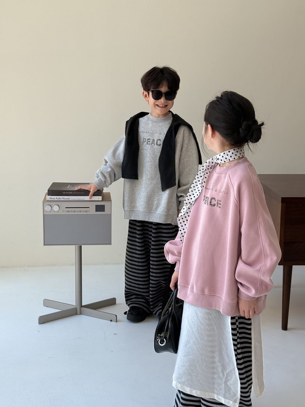 トレーナー・フーディ ロゴプリントクルーネックスウェット シンプルカジュアル長袖トップス【mh0010784】