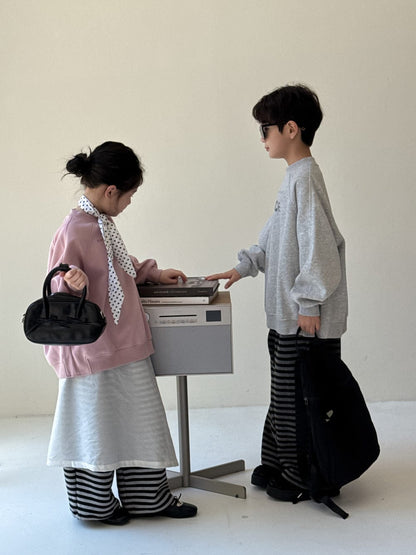 トレーナー・フーディ ロゴプリントクルーネックスウェット シンプルカジュアル長袖トップス【mh0010784】