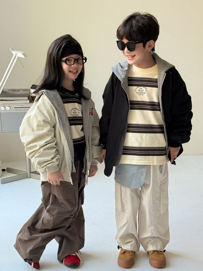 ショートコート・ジャケット・ジャンパー ロゴワッペンフード付きブルゾンジャケット【mh0010952】