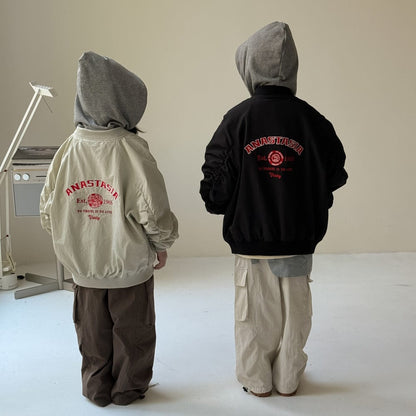 ショートコート・ジャケット・ジャンパー ロゴワッペンフード付きブルゾンジャケット【mh0010952】