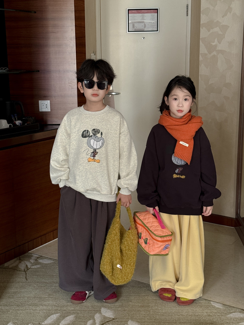 トレーナー・フーディ スウェットトレーナー キッズ 裏起毛 プルオーバー クルーネック 厚手 アート柄 トップス【mh0011657】