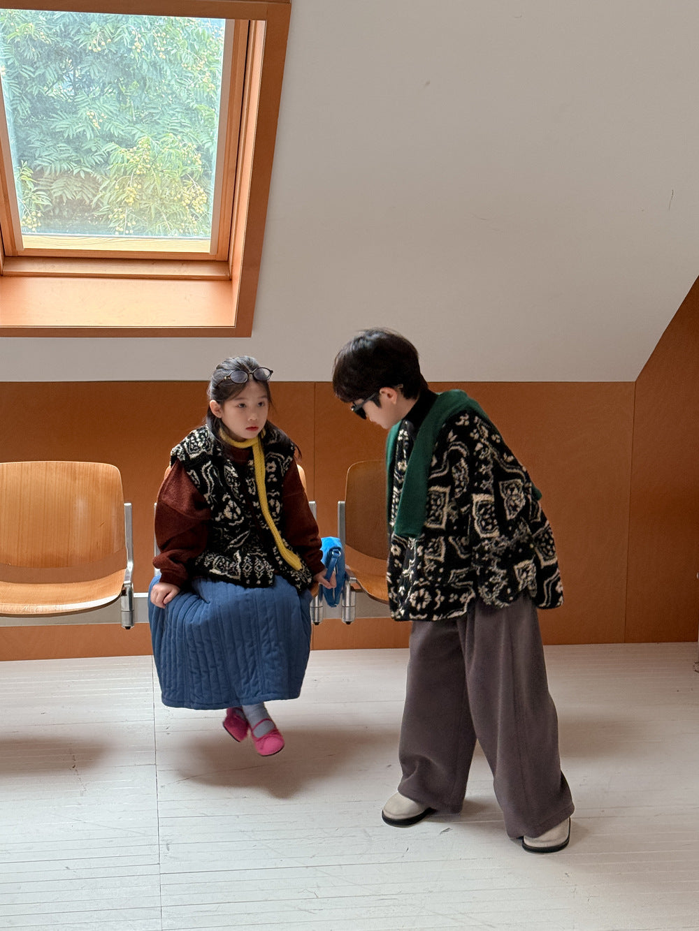 ショートコート・ジャケット・ジャンパー ボアジャケット キッズ 総柄 レトロ 厚手 ノーカラー もこもこ アウター【mh0011658】