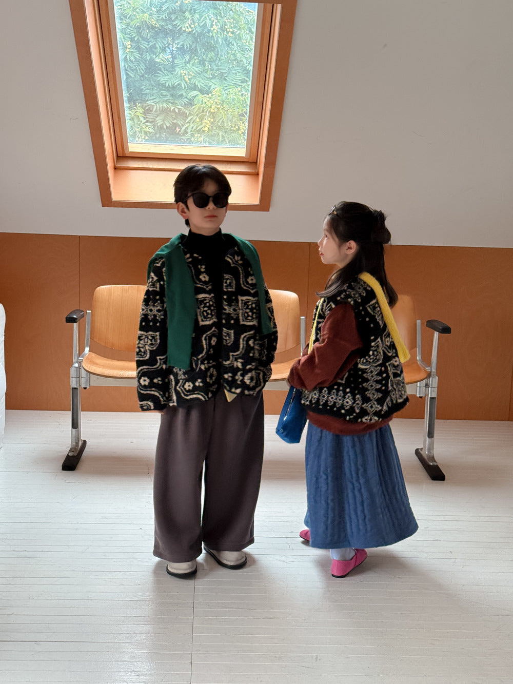 ショートコート・ジャケット・ジャンパー ボアジャケット キッズ 総柄 レトロ 厚手 ノーカラー もこもこ アウター【mh0011658】