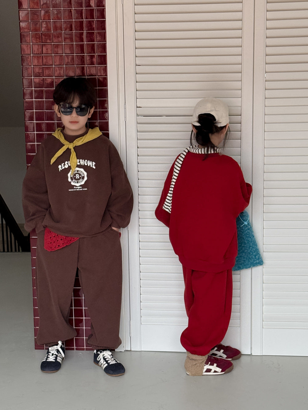 長袖セットアップ セットアップ キッズ 裏起毛 ロゴ 厚手 スウェット カジュアル ルーズフィット【mh0011670】
