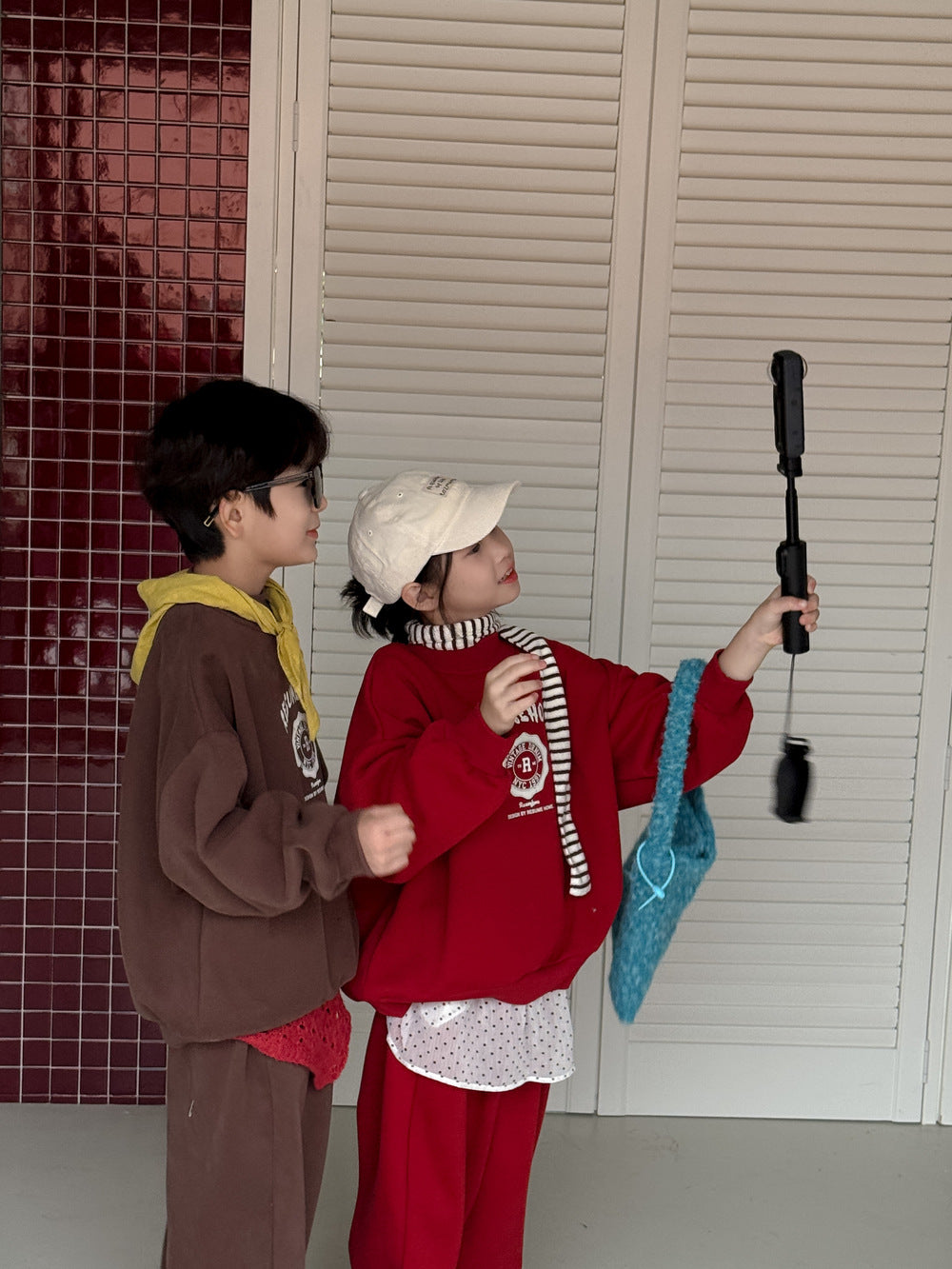 長袖セットアップ セットアップ キッズ 裏起毛 ロゴ 厚手 スウェット カジュアル ルーズフィット【mh0011670】