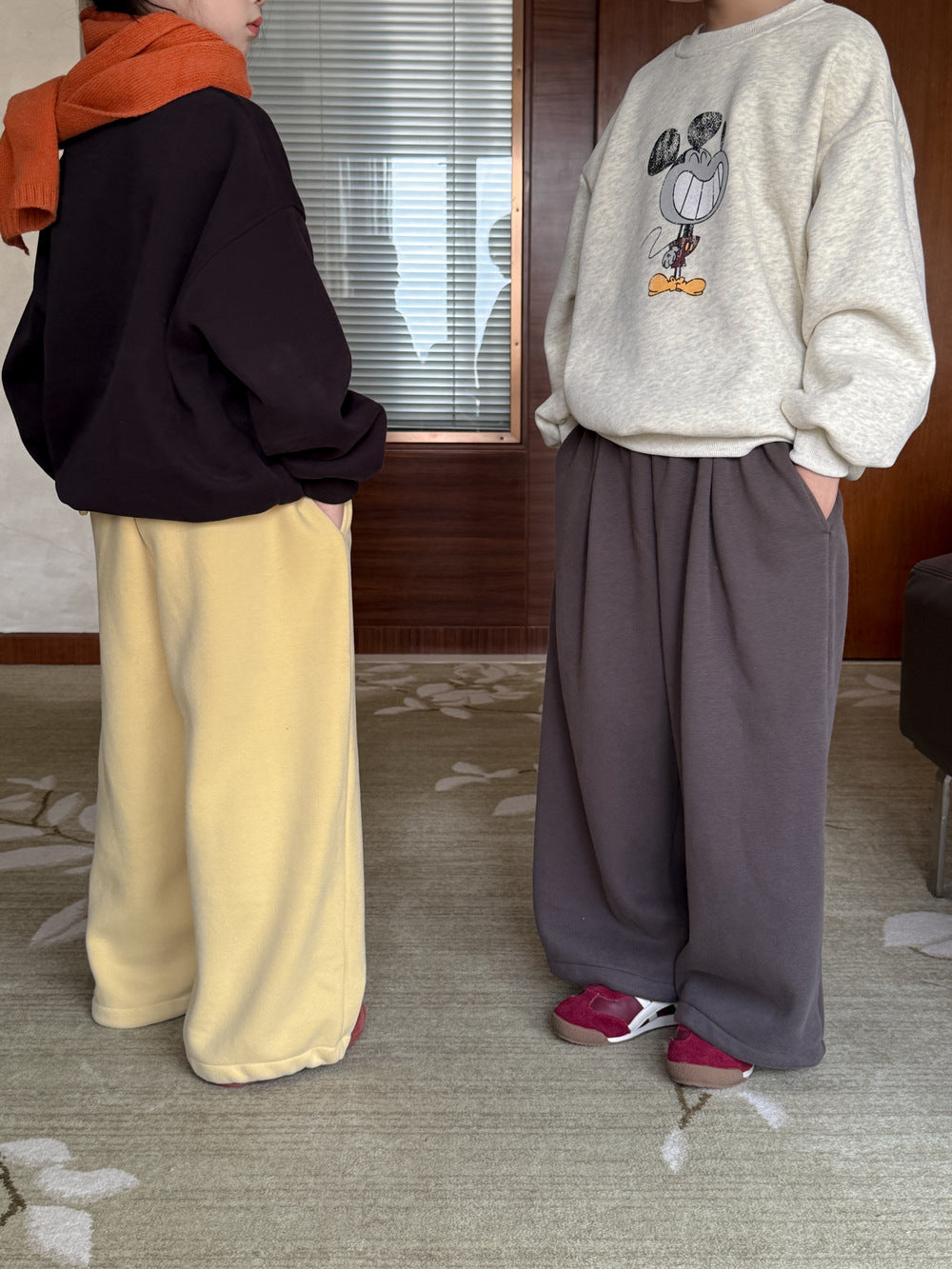 ロングパンツ・スウェットパンツ スウェットパンツ キッズ 裏起毛 厚手 無地 ストレート ルーズフィット【mh0011672】