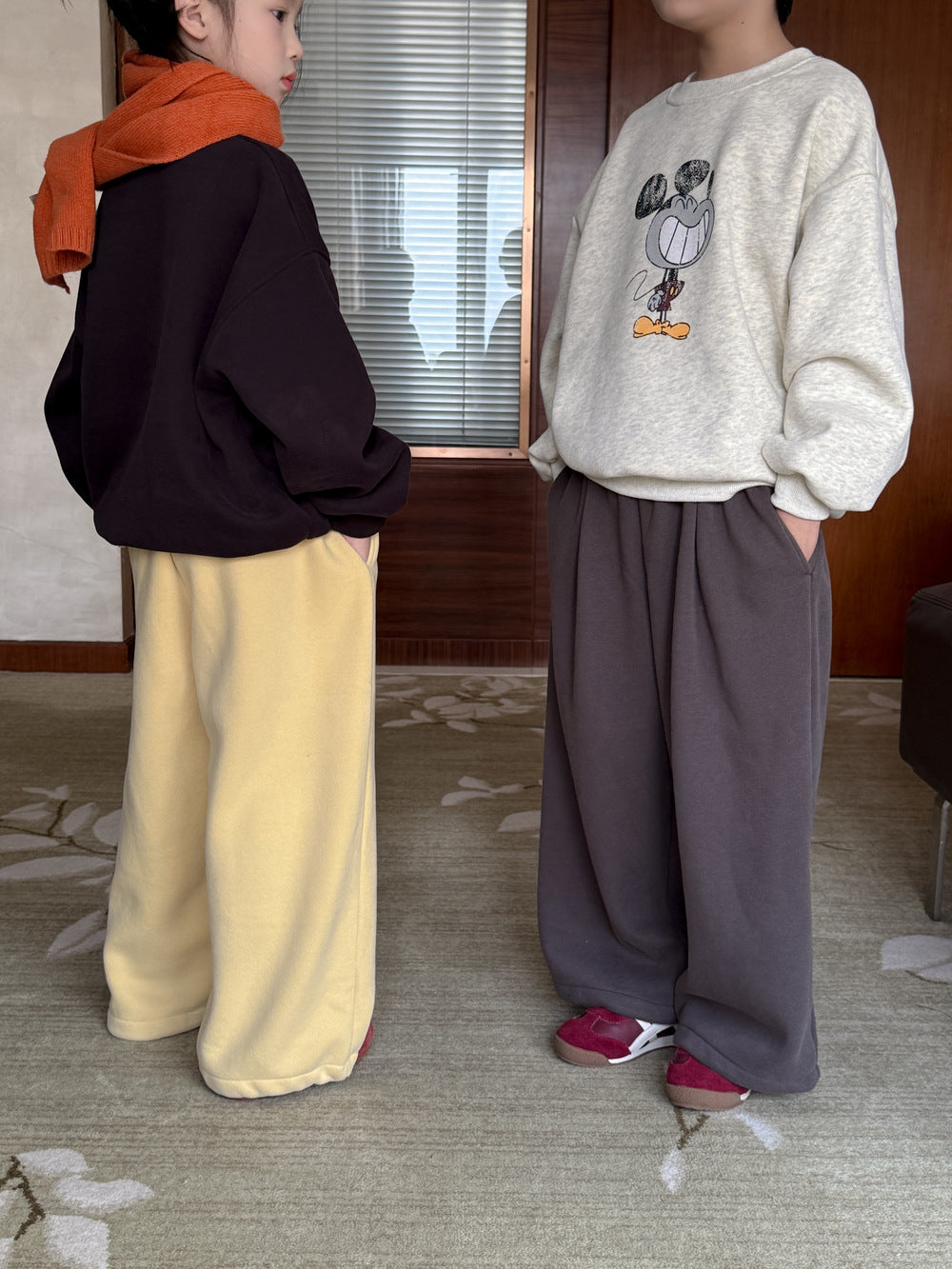 ロングパンツ・スウェットパンツ スウェットパンツ キッズ 裏起毛 厚手 無地 ストレート ルーズフィット【mh0011672】