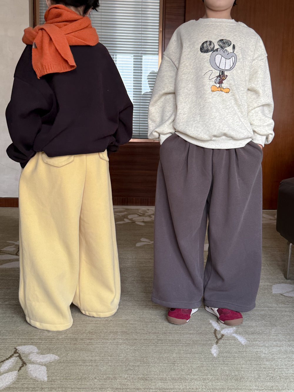 ロングパンツ・スウェットパンツ スウェットパンツ キッズ 裏起毛 厚手 無地 ストレート ルーズフィット【mh0011672】