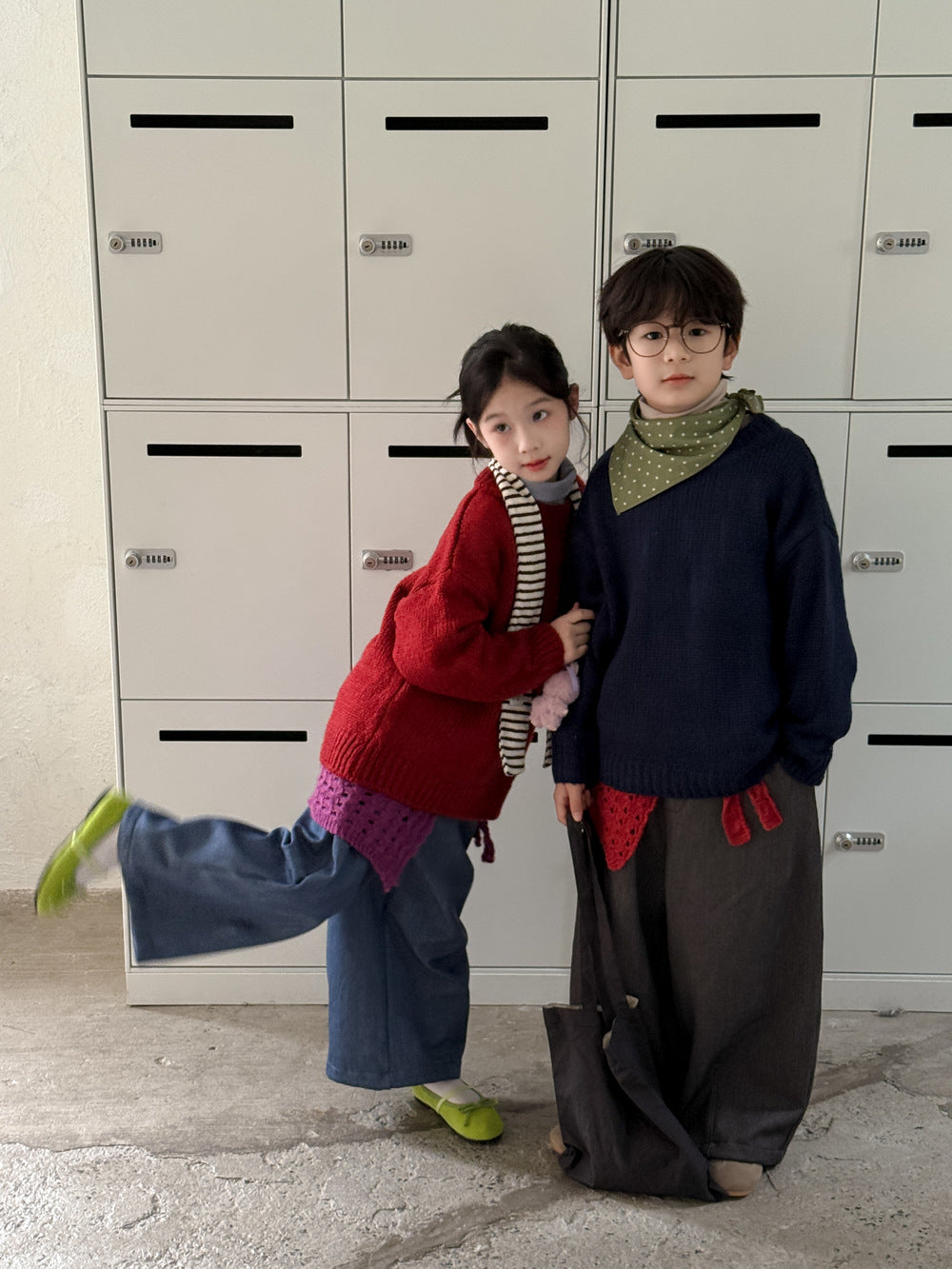 ロングパンツ・スウェットパンツ ワイドパンツ キッズ 裏起毛 厚手 デニム風 無地 ストレート ルーズフィット【mh0011680】