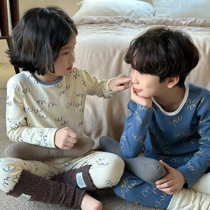 長袖パジャマ キッズパジャマセット プリント長袖Tシャツ+ロングパンツ 4カラー【mh0006862】