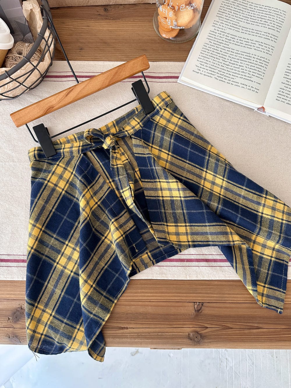 スカート Yellow / One Size チェックエプロンスタイル巻きスカート【mh0010769】