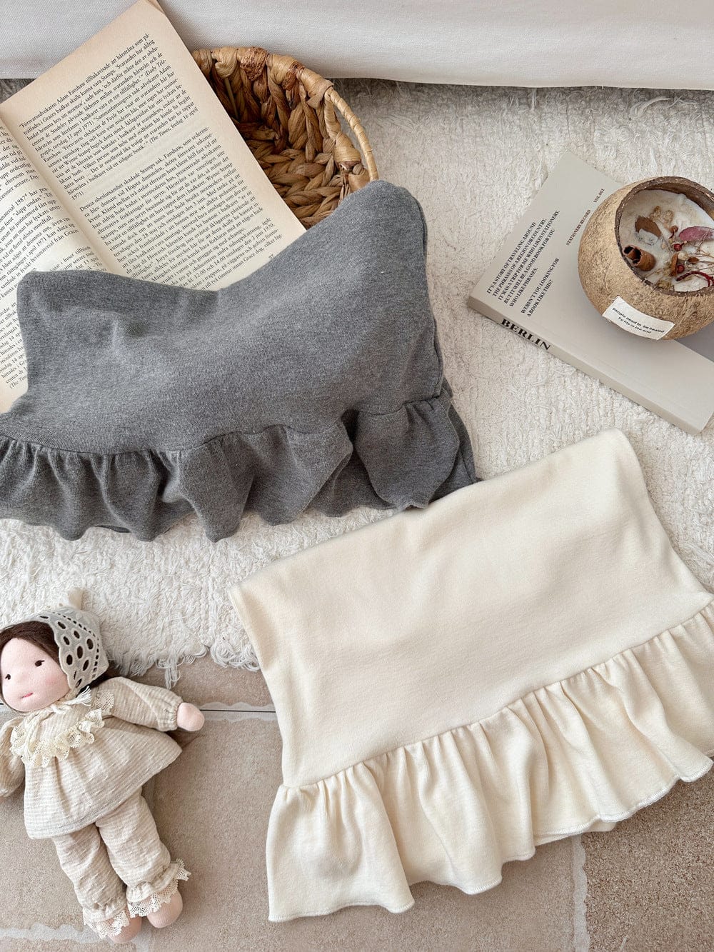 長袖Tシャツ フリルメロウハイネック長袖Tシャツ 無地カットソートップス【mh0010776】