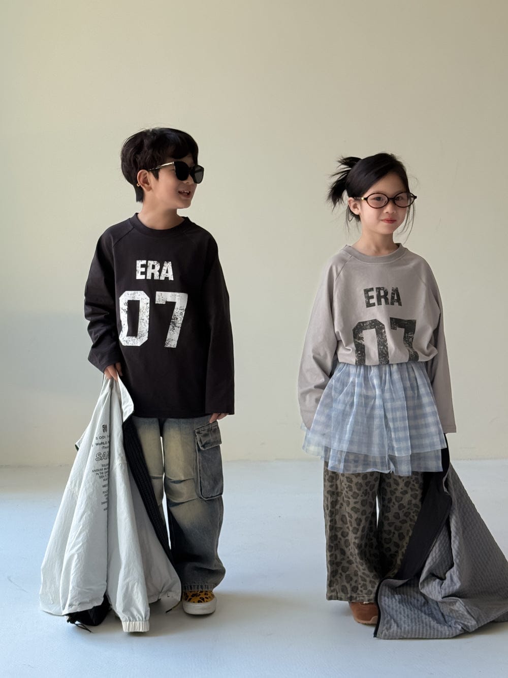 長袖Tシャツ ナンバーロゴプリントルーズ長袖Tシャツ【mh0010940】