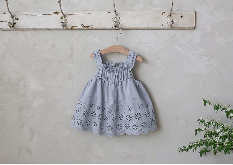 Lace Embroidered Cami 刺繍 チュニックキャミソール【mh0012980】 Strawberry Coral タンクトップ・キャミソール・ノースリーブトップス