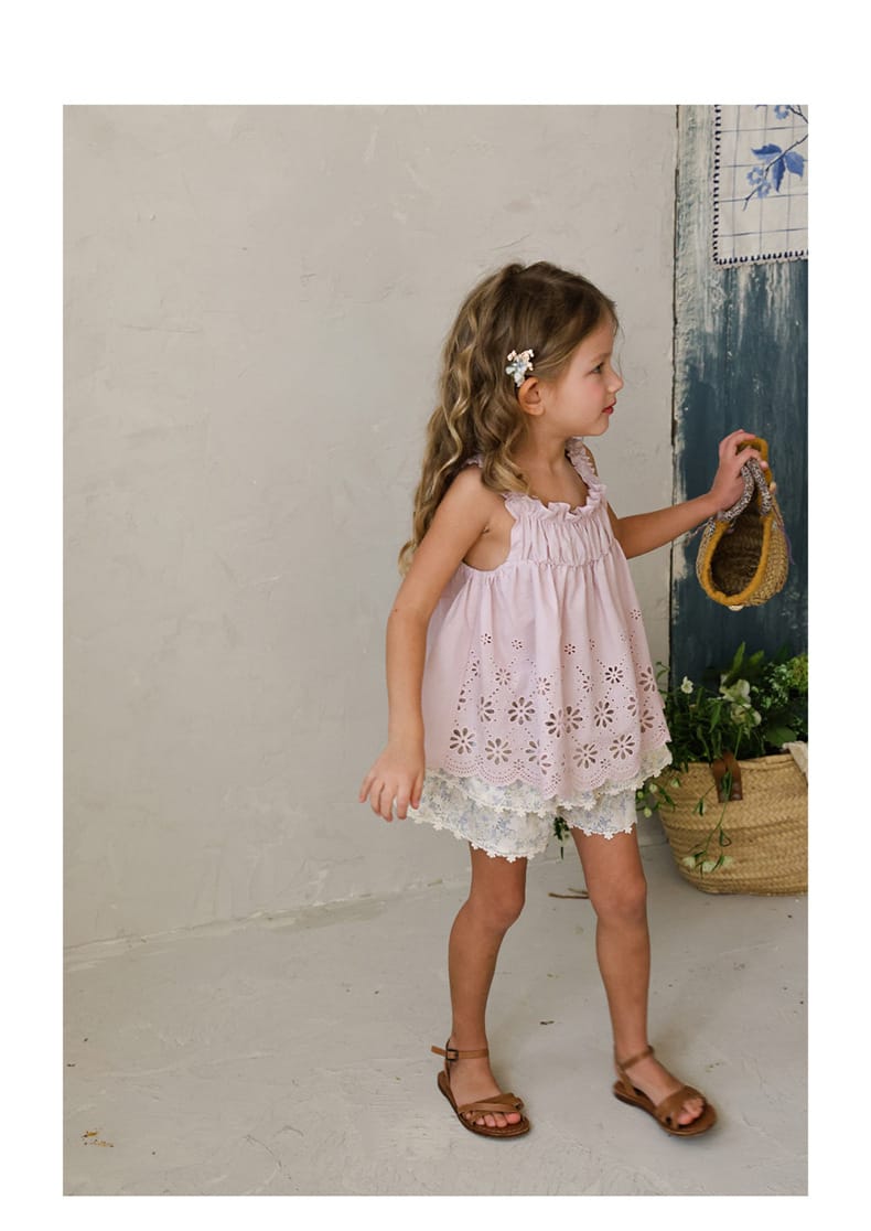 Lace Embroidered Cami 刺繍 チュニックキャミソール【mh0012980】 Strawberry Coral タンクトップ・キャミソール・ノースリーブトップス