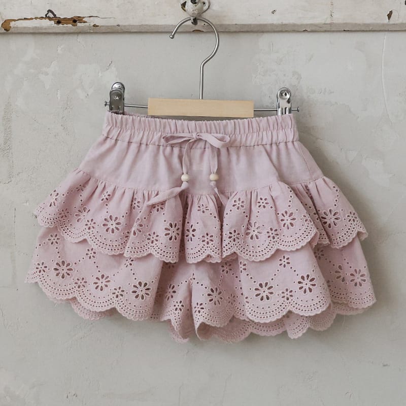 Lace Embroidered Shorts 刺繍 レースショートパンツ【mh0012979】 Pink / 90cm Strawberry Coral ハーフパンツ・ショートパンツ
